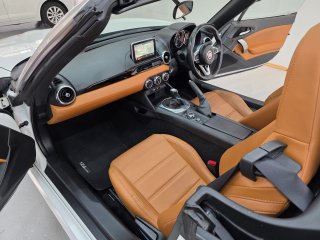 /photos/9695/0e632a96-46c9-577a-6c92-e50bea2661e9_i320x240.jpg