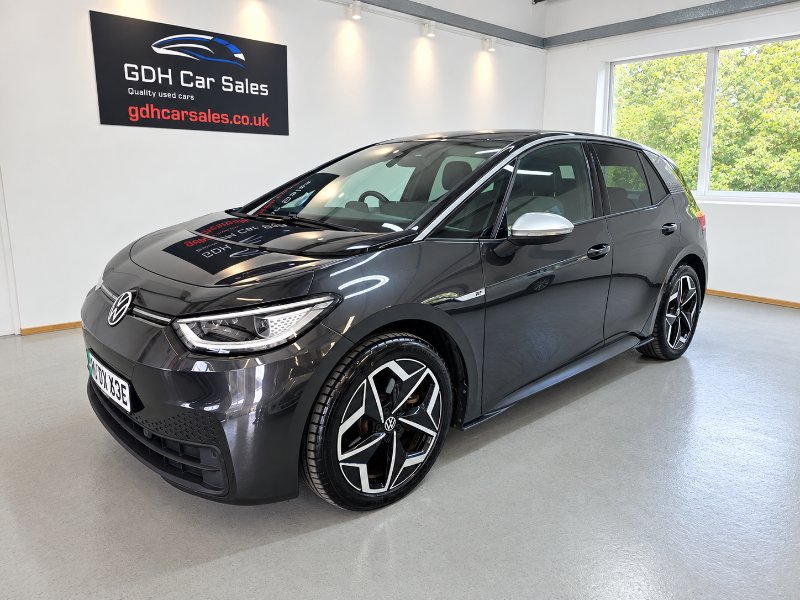 Grey 2020 Volkswagen ID.3 Pro Performance 58kWh 1ST Edition Hatchback 5dr Electric Auto 204 ps in Storrington