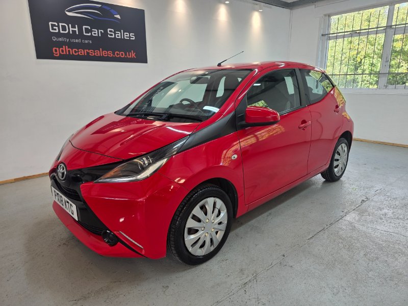 2018 Toyota Aygo 1.0 VVT-i x-play Hatchback 5dr Petrol Manual Euro 6 68 ps