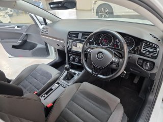 /photos/9695/a418d9c9-2a97-3824-34a4-3a85710ba193_i320x240.jpg