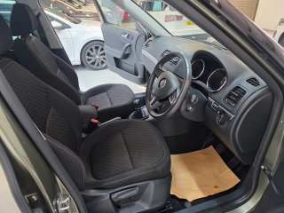 /photos/9695/d0ed2dff-a85b-f0f0-2f00-f5ee9b1da233_i320x240.jpg