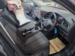 /photos/9695/dbe98bd1-ad2c-e59d-974b-9ce51045c05b_i320x240.jpg
