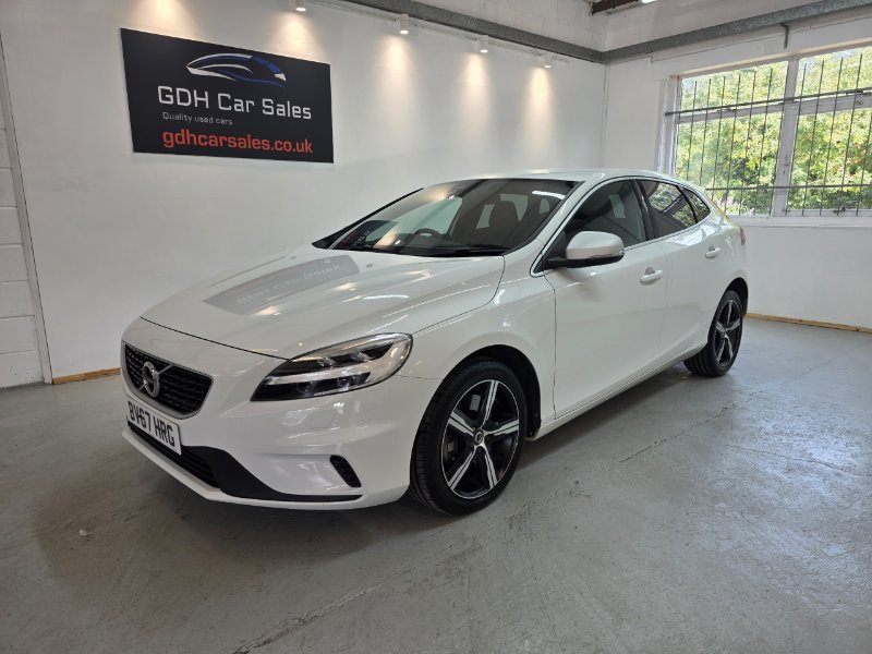2017 Volvo V40